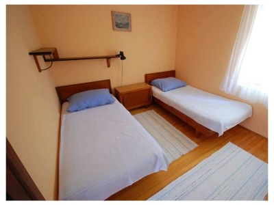 Apartment One bedroom apartment with terrace Njivice, Krk A-21761-a - Outdoor photo 8