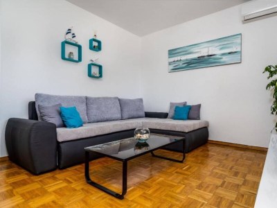 Holiday house Three bedroom house with terrace Primorski Dolac, Zagora K-22653 - Outdoor photo 10