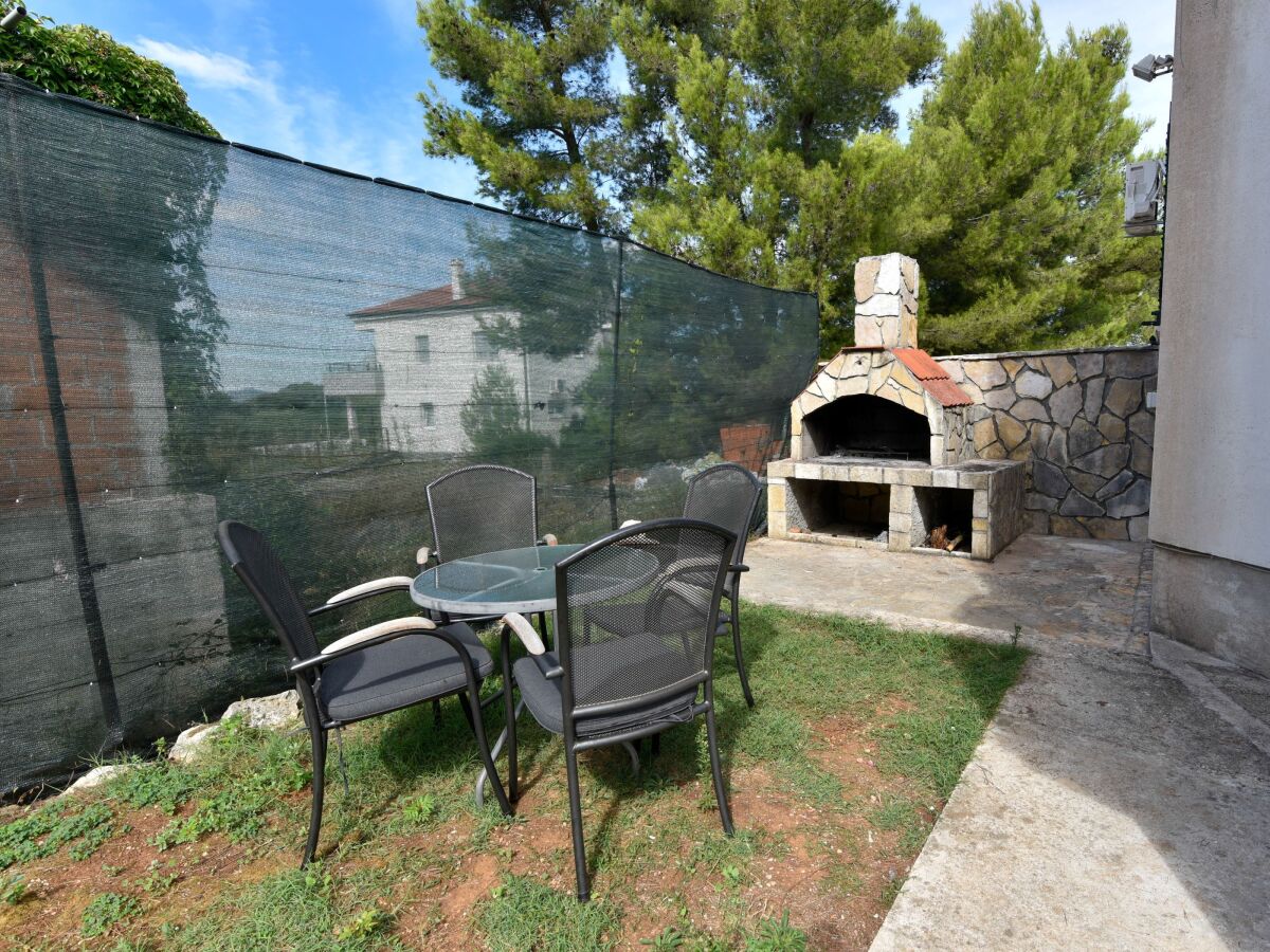 Apartment Three bedroom apartment with terrace Bibinje, Zadar A-22677-a - Outdoor photo 3