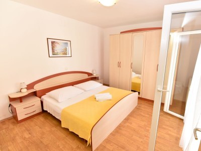 Apartment Three bedroom apartment with terrace Bibinje, Zadar A-22677-a - Outdoor photo 9