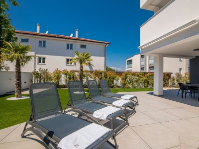 Apartment Two bedroom apartment with terrace Njivice, Krk A-22806-a - Outdoor photo 4