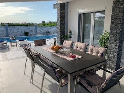 Villa Comfortable and spacious house with terrace Fažana K-21792 in Fazana - Villa