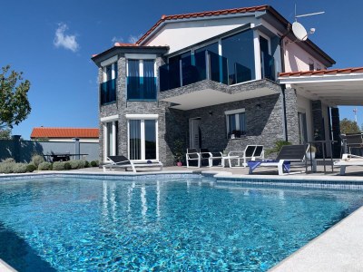 Villa Comfortable and spacious house with terrace Fažana K-21792 - Outdoor photo 8