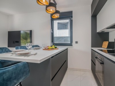 Apartment Two bedroom apartment with terrace Njivice, Krk A-21811-a - Outdoor photo 10