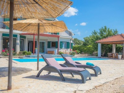 Villa Four-bedroom house with terrace Vrpolje, Šibenik K-21843 - Outdoor photo 8