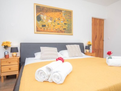 Villa Four-bedroom house with terrace Vrpolje, Šibenik K-21843 - Outdoor photo 28