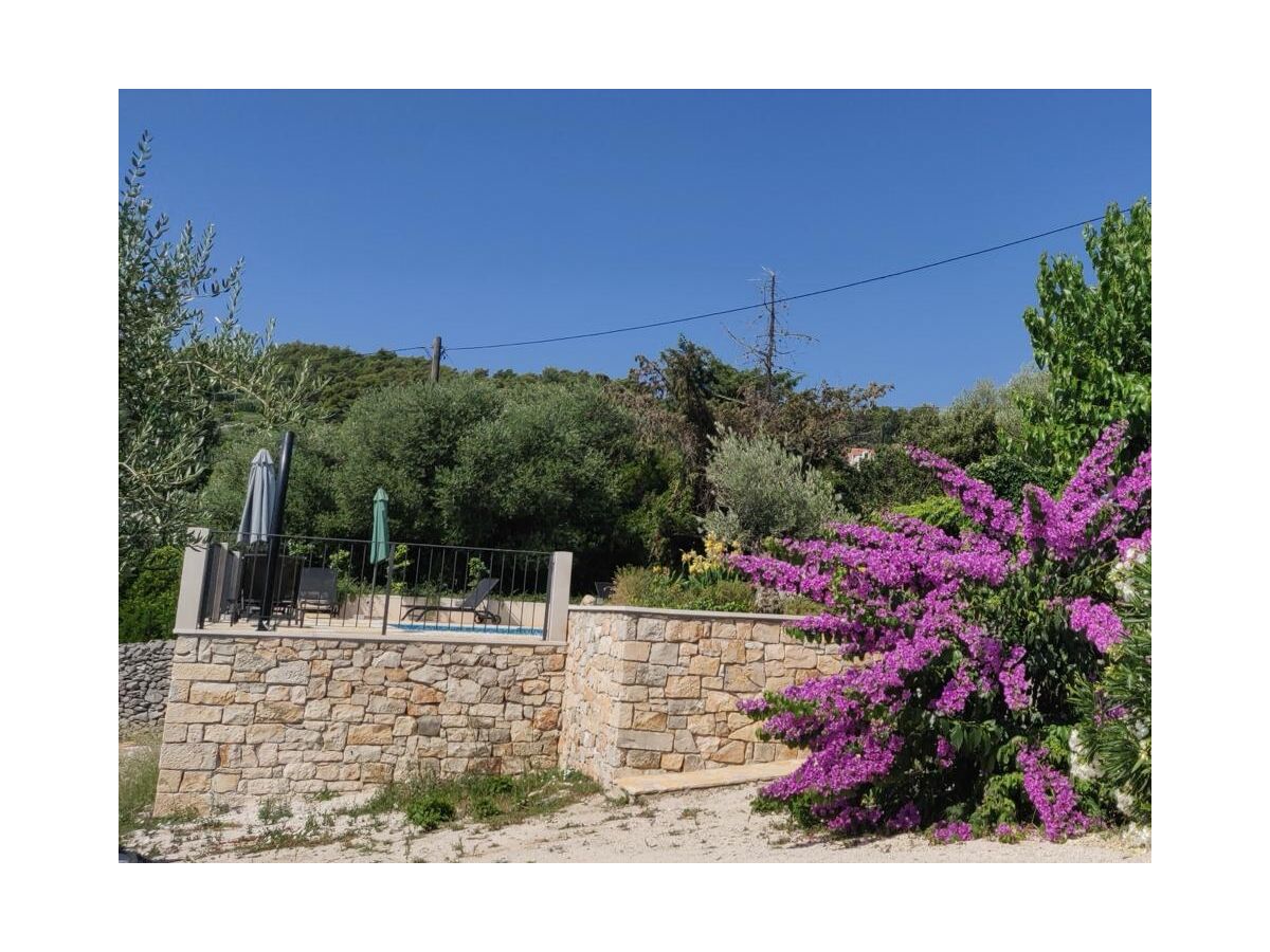 Holiday house Two bedroom house with terrace and sea view Selca, Brač K-22845 - Outdoor photo 4