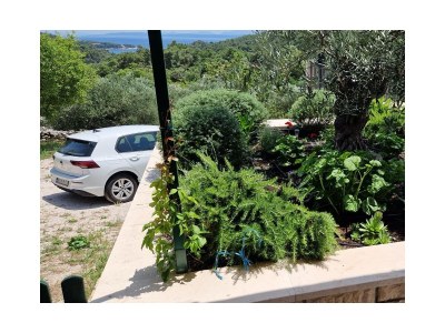 Holiday house Two bedroom house with terrace and sea view Selca, Brač K-22845 - Outdoor photo 9