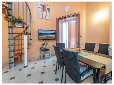 Apartment Two bedroom apartment with balcony Baška, Krk A-21847-a - Outdoor photo 4