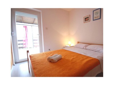 Apartment Two bedroom apartment with terrace Njivice, Krk A-21853-a in Njivice - Apartment