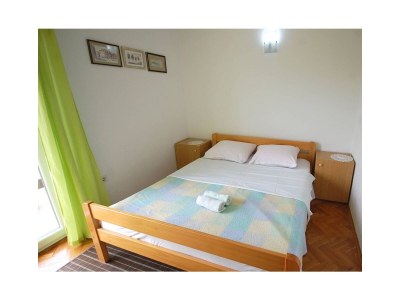 Apartment Two bedroom apartment with terrace Njivice, Krk A-21853-a - Outdoor photo 8