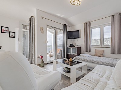 Apartment One bedroom apartment with terrace and sea view Kneža, Korčula A-21863-a in Kneža - Apartment