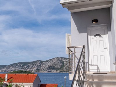 Apartment One bedroom apartment with terrace and sea view Kneža, Korčula A-21863-a - Outdoor photo 11