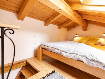 Holiday house Four-bedroom house with terrace Rašpor, Central Istria - Središnja Istra K-21878 - Outdoor photo 9