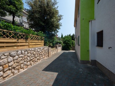 Apartment Two bedroom apartment with terrace Mandre, Pag A-22885-a - Outdoor photo 8