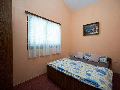 Apartment Two bedroom apartment with terrace Mandre, Pag A-22885-a - Outdoor photo 16