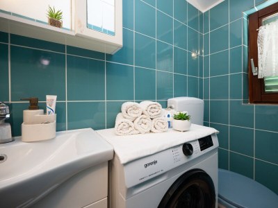 Apartment Two bedroom apartment with terrace Mandre, Pag A-22885-a - Outdoor photo 25