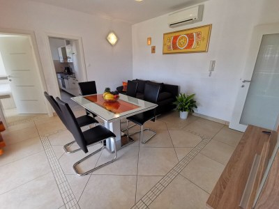 Apartment Two bedroom apartment near beach Dramalj, Crikvenica A-22500-a - Outdoor photo 10