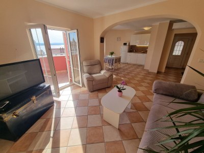 Apartment Two bedroom apartment with balcony and sea view Crikvenica A-22514-a - Outdoor photo 4