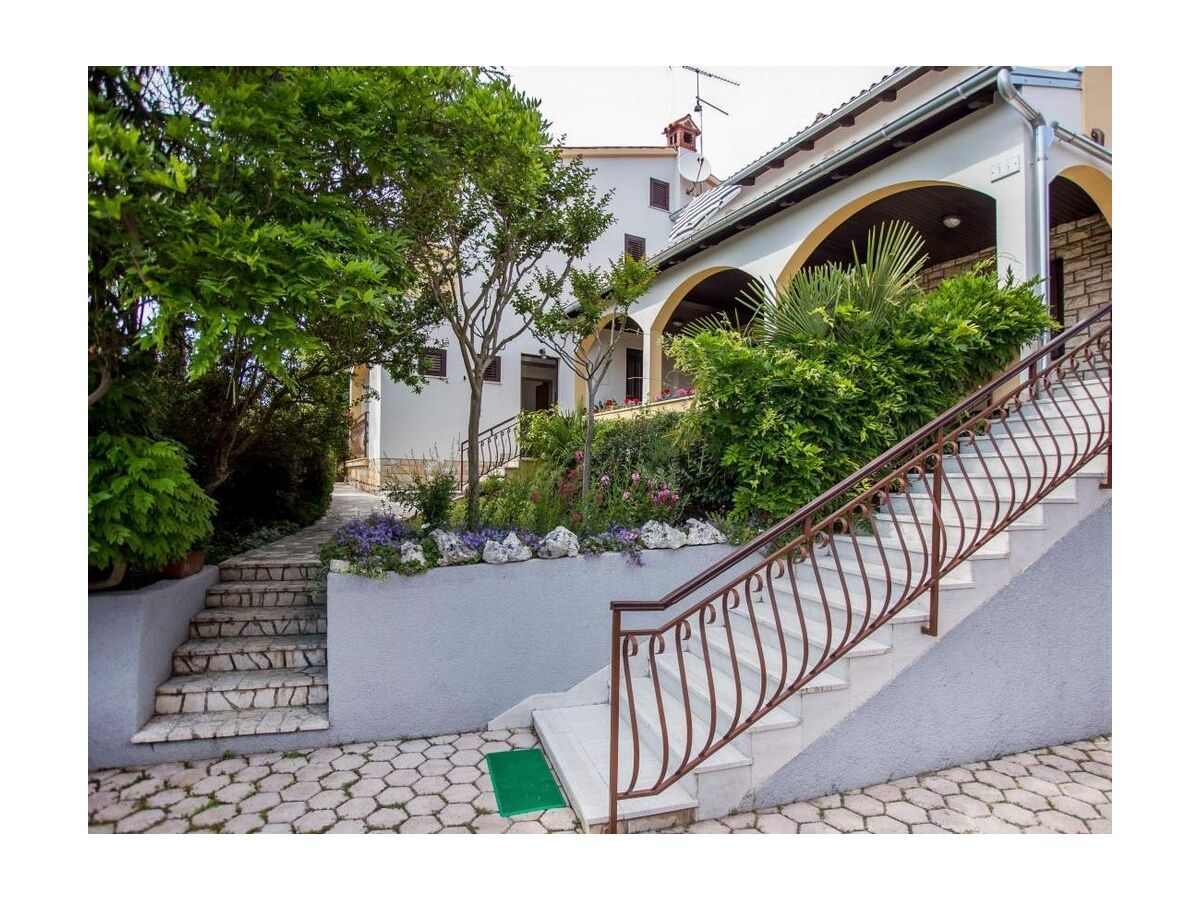 Apartment One bedroom apartment with balcony Rovinj A-22526-a - Outdoor photo 2