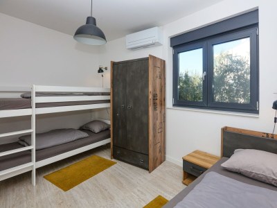 Apartment Three bedroom apartment with terrace Murter A-22942-a - Outdoor photo 35