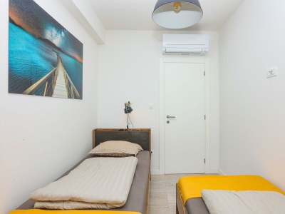 Apartment Three bedroom apartment with terrace Murter A-22942-a - Outdoor photo 39