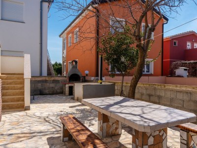 Apartment Two bedroom apartment with terrace Vir A-22948-a - Outdoor photo 3