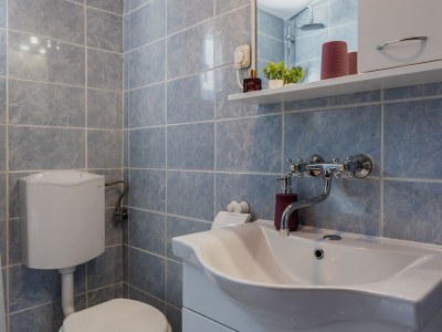 Apartment Two bedroom apartment with terrace Vir A-22948-a - Outdoor photo 28