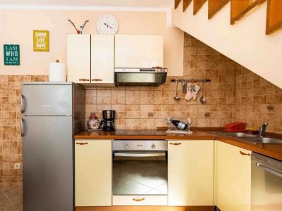 Apartment Two bedroom apartment near beach Cavtat, Dubrovnik A-23017-a - Outdoor photo 8