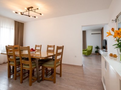 Apartment Two bedroom apartment with terrace and sea view Okrug Gornji, Čiovo A-23497-a - Outdoor photo 9