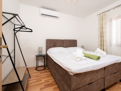 Apartment Two bedroom apartment with terrace and sea view Okrug Gornji, Čiovo A-23497-a - Outdoor photo 22