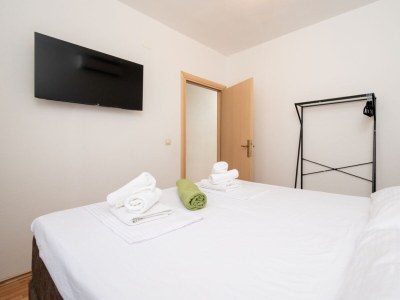 Apartment Two bedroom apartment with terrace and sea view Okrug Gornji, Čiovo A-23497-a - Outdoor photo 24