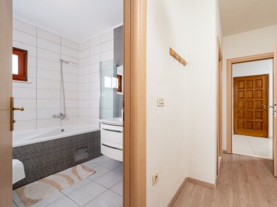 Apartment Two bedroom apartment with terrace and sea view Okrug Gornji, Čiovo A-23497-a - Outdoor photo 32