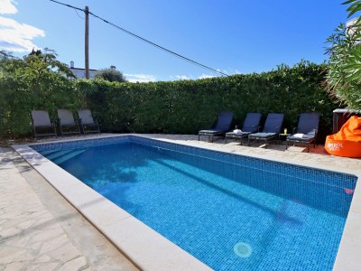 Holiday house Three bedroom house with terrace Malinska, Krk K-23499 - Outdoor photo 7