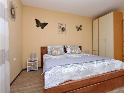 Holiday house Three bedroom house with terrace Malinska, Krk K-23499 - Outdoor photo 23