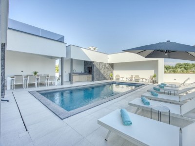 Villa Four-bedroom house with terrace and sea view Zaton, Zadar K-23511 - Outdoor photo 8