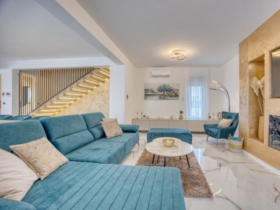 Villa Four-bedroom house with terrace and sea view Zaton, Zadar K-23511 - Outdoor photo 23