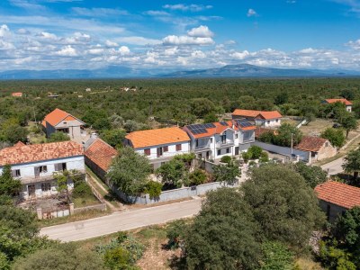 Apartment Apartments with parking space Smrdelje, Krka - 23078 - Apartments with parking space Smrdelje, Krka - 23078 - Outdoor photo 4