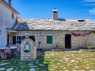 Apartment Apartments with parking space Smrdelje, Krka - 23078 - Apartments with parking space Smrdelje, Krka - 23078 - Outdoor photo 20