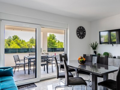 Apartment Two bedroom apartment with terrace and sea view Vir - Lozice, Vir A-23514-a in Vir - Apartment