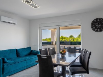 Apartment Two bedroom apartment with terrace and sea view Vir - Lozice, Vir A-23514-a - Outdoor photo 3