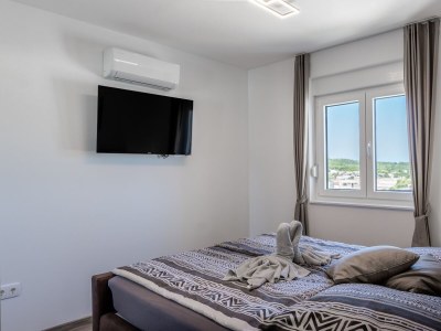 Apartment Two bedroom apartment with terrace and sea view Vir - Lozice, Vir A-23514-a - Outdoor photo 13