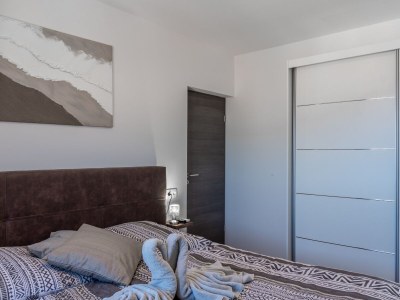 Apartment Two bedroom apartment with terrace and sea view Vir - Lozice, Vir A-23514-a - Outdoor photo 15