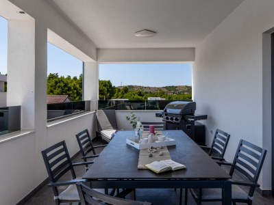 Apartment Two bedroom apartment with terrace and sea view Vir - Lozice, Vir A-23514-a - Outdoor photo 31