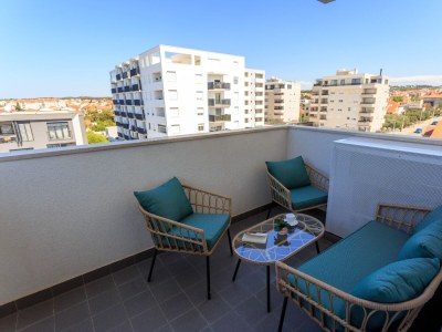 Apartment Two bedroom apartment with terrace and sea view Zadar A-23525-a - Outdoor photo 25