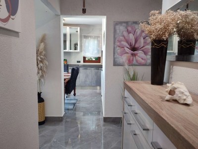 Apartment Three bedroom apartment with terrace and sea view Dugi Rat, Omiš A-23115-a - Outdoor photo 16