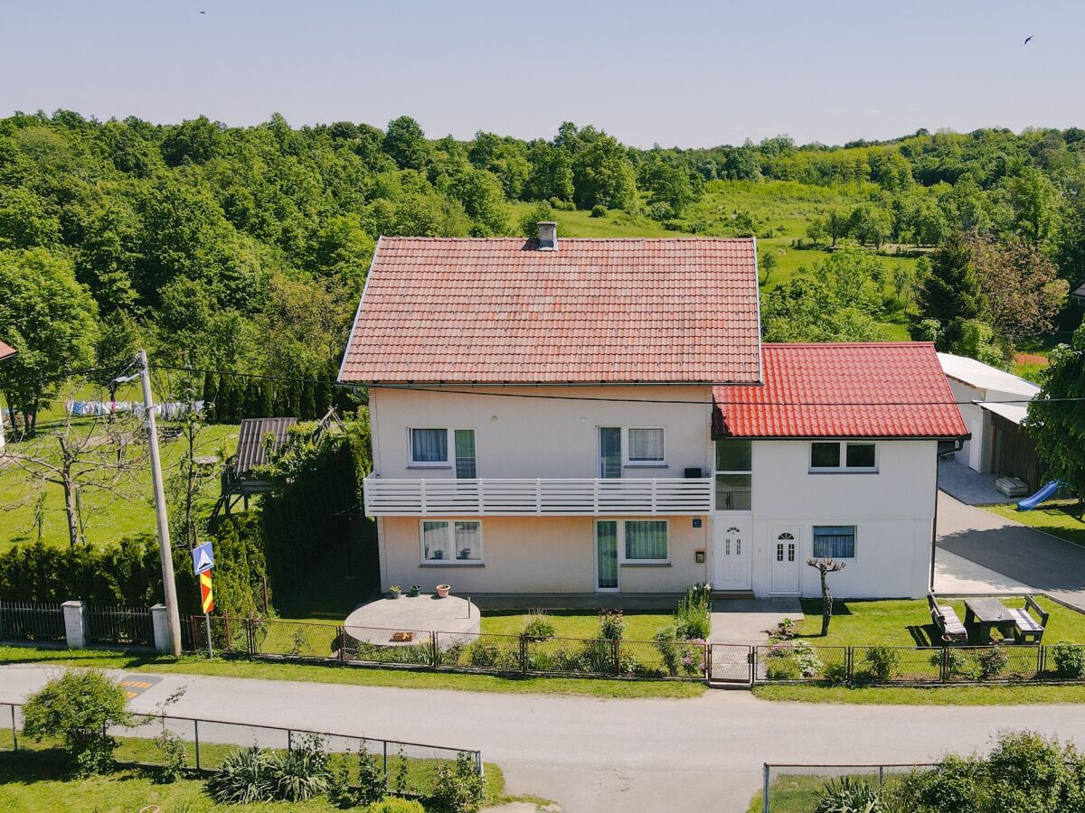 Apartment One bedroom apartment with terrace Lipovača, Plitvice A-17657-a - Outdoor photo 3