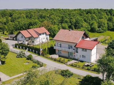 Apartment One bedroom apartment with terrace Lipovača, Plitvice A-17657-a - Outdoor photo 2