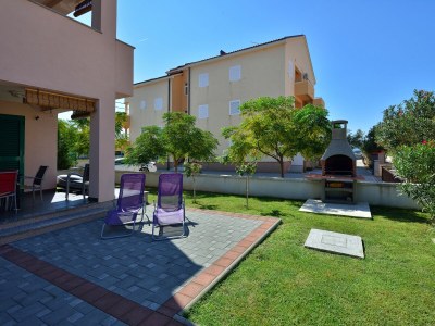 Apartment Two bedroom apartment with terrace Privlaka, Zadar A-23197-a - Outdoor photo 3