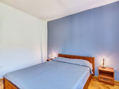 Apartment Three bedroom apartment with balcony and sea view Martinšćica, Cres A-23222-a - Outdoor photo 24